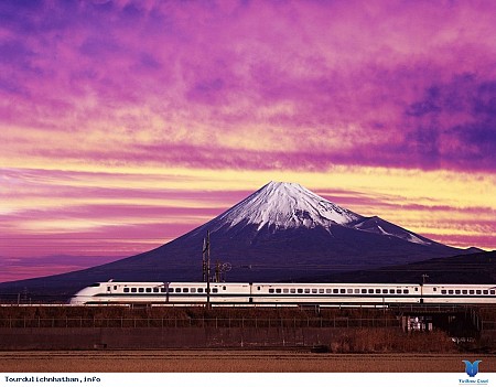 Khám phá 4 tuyến đường sắt nổi tiếng của Nhật Bản