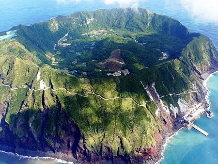Khám Phá Những Hòn Đảo Đặc Biệt Ở Nhật Bản